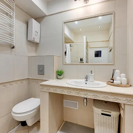 Center & Seaside By Downtown Lägenhet Gdynia