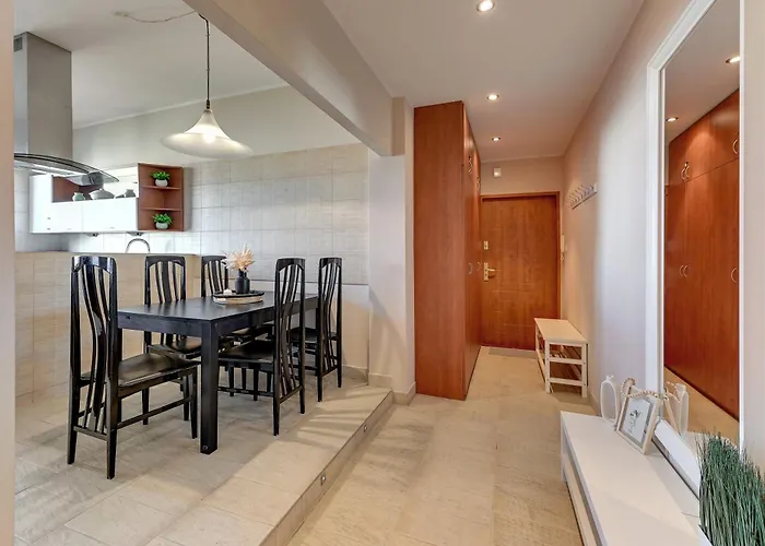 Center & Seaside By Downtown Apartmán *